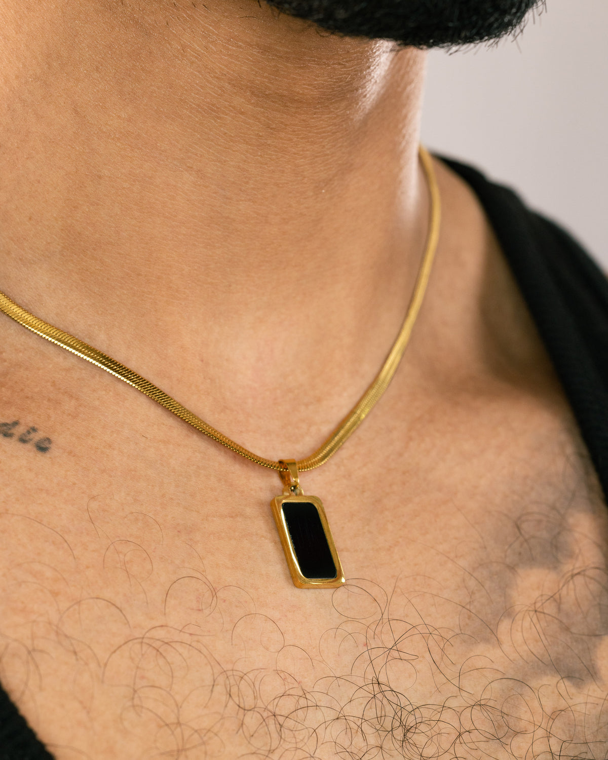 ACE — Black Pendant Necklace
