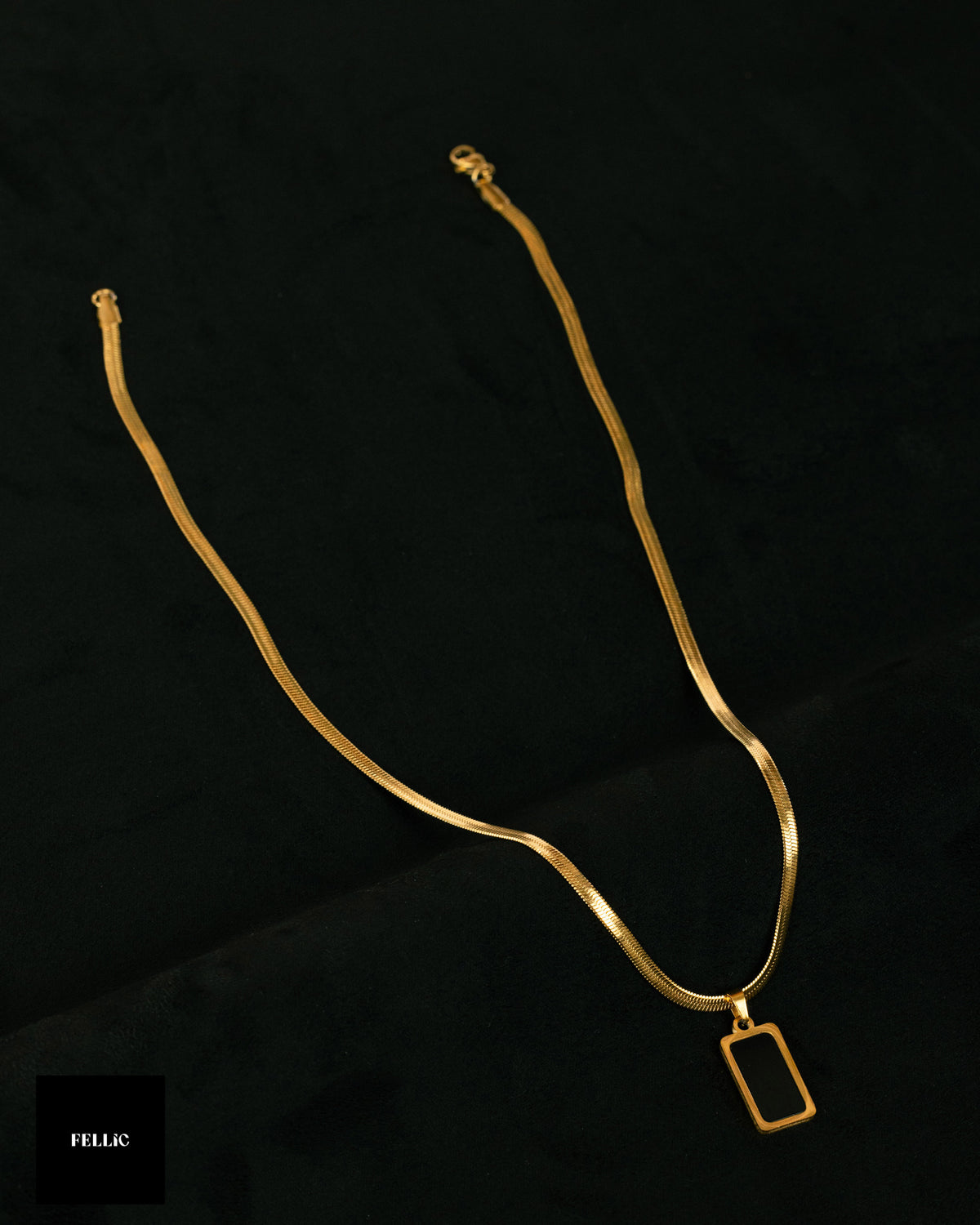 ACE — Black Pendant Necklace
