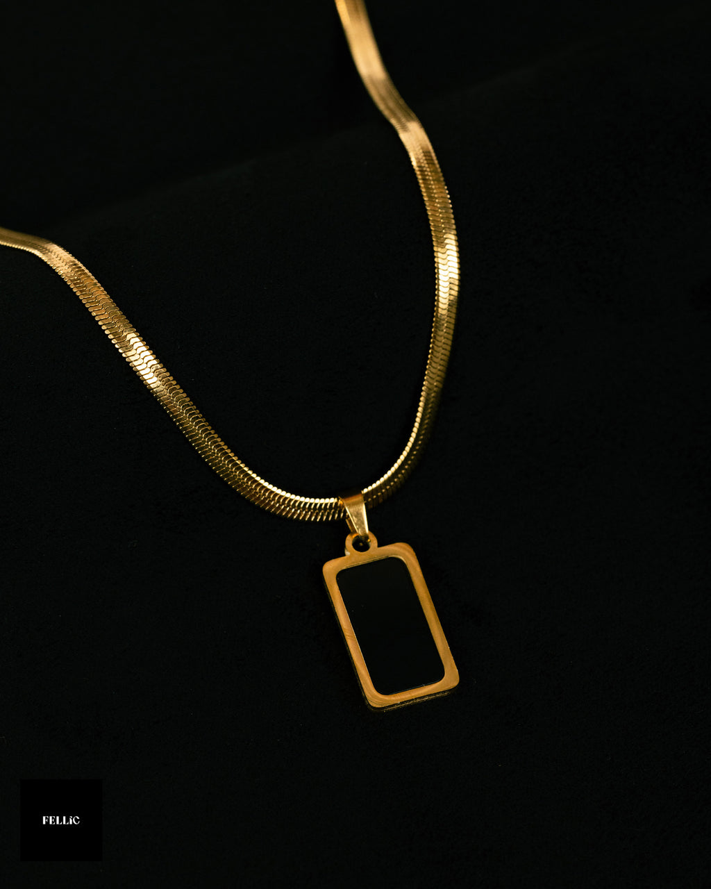 ACE — Black Pendant Necklace