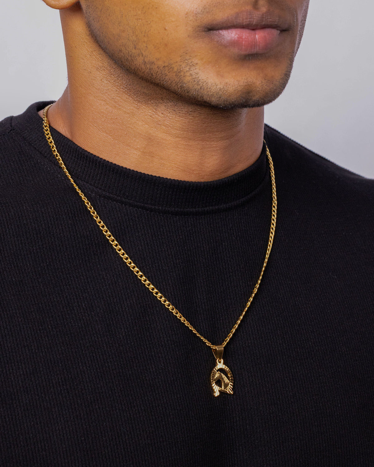 HOPLITE — Gold Pendant Necklace