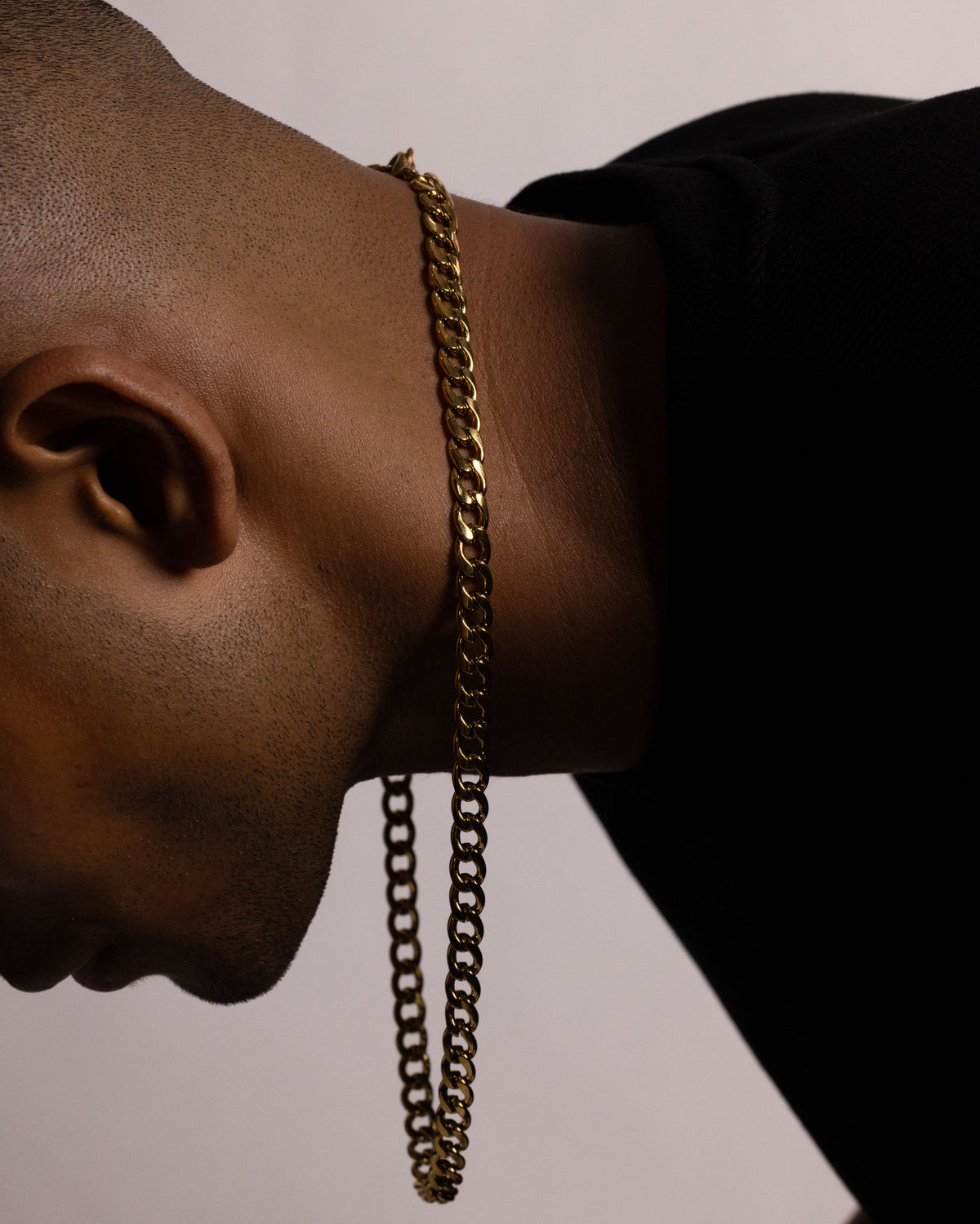 FELLIC jewellery editorial detail