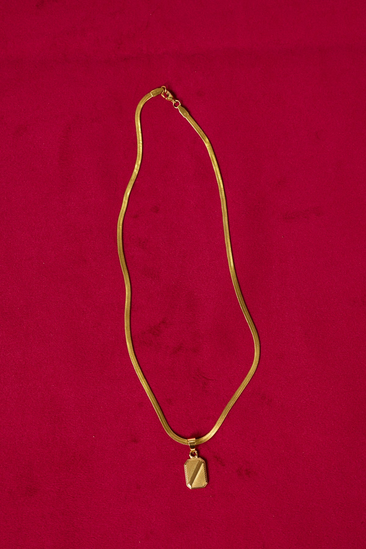 CREST — Gold Pendant Necklace