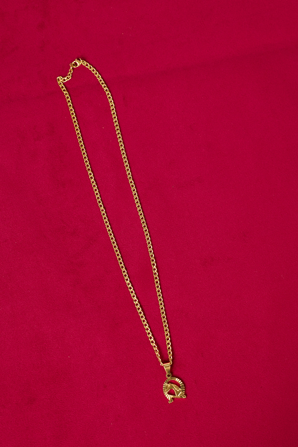 HOPLITE — Gold Pendant Necklace