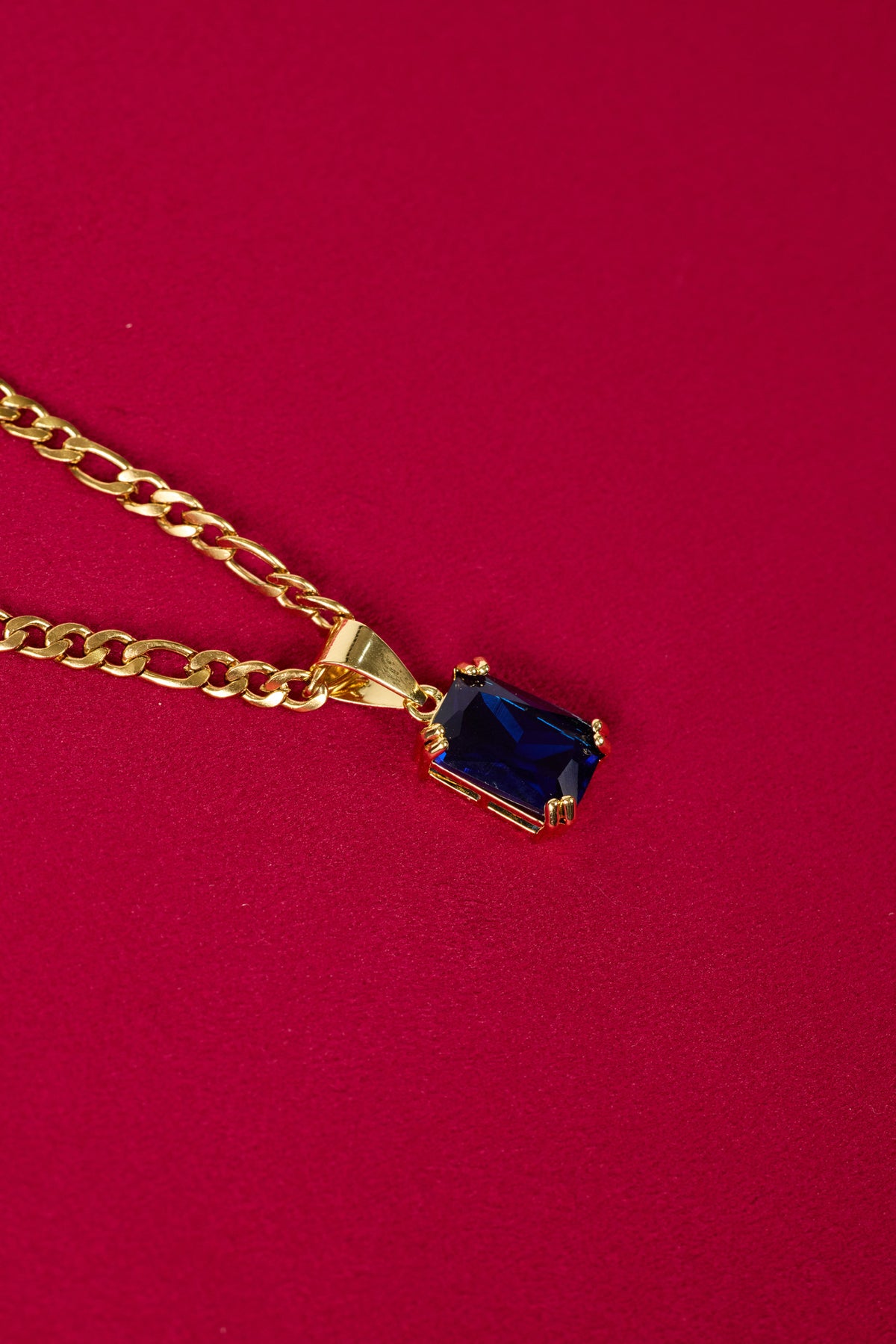 AUREL — Stone Pendant Necklace