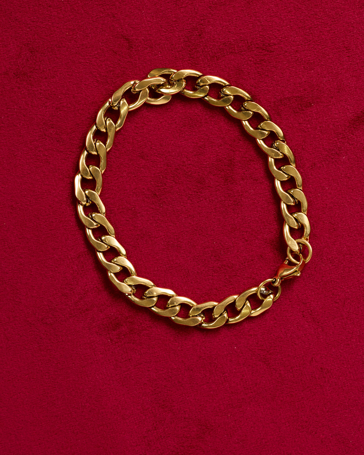 BOLD — Curb Gold Bracelet
